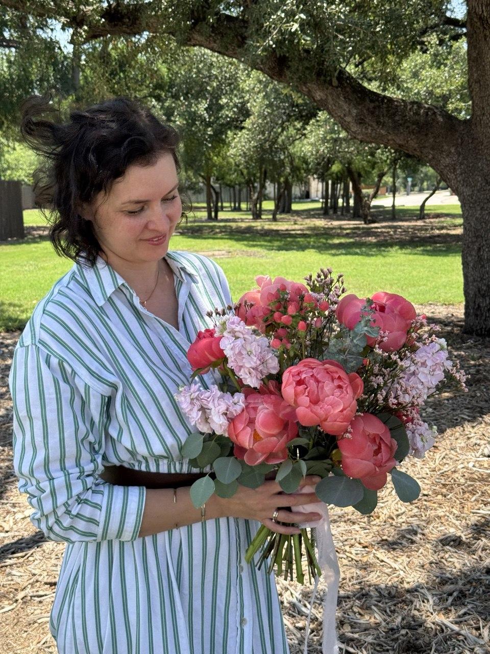 10 Coral Charm Peonies - image 4