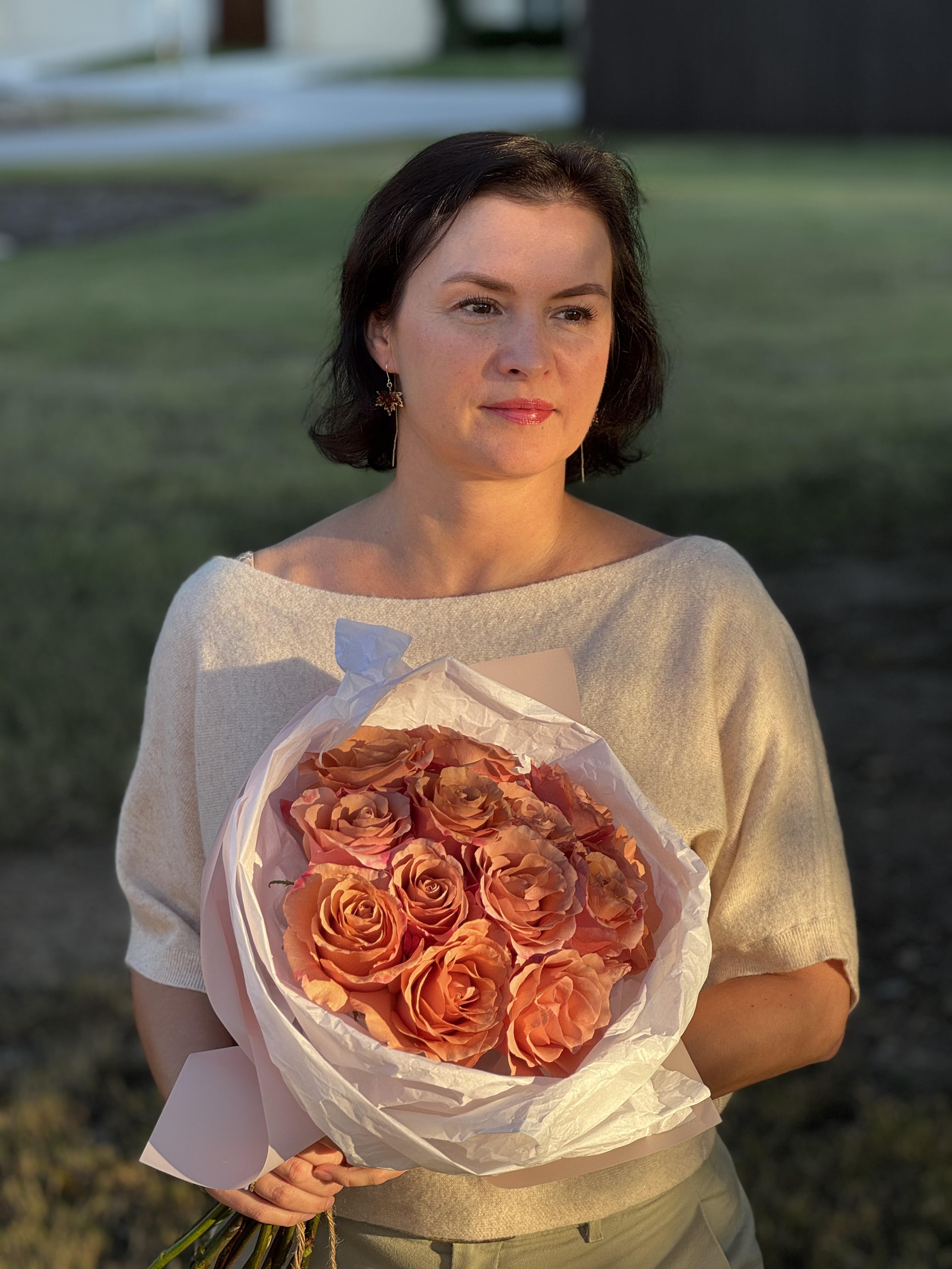 Premium Peach Roses - image 4