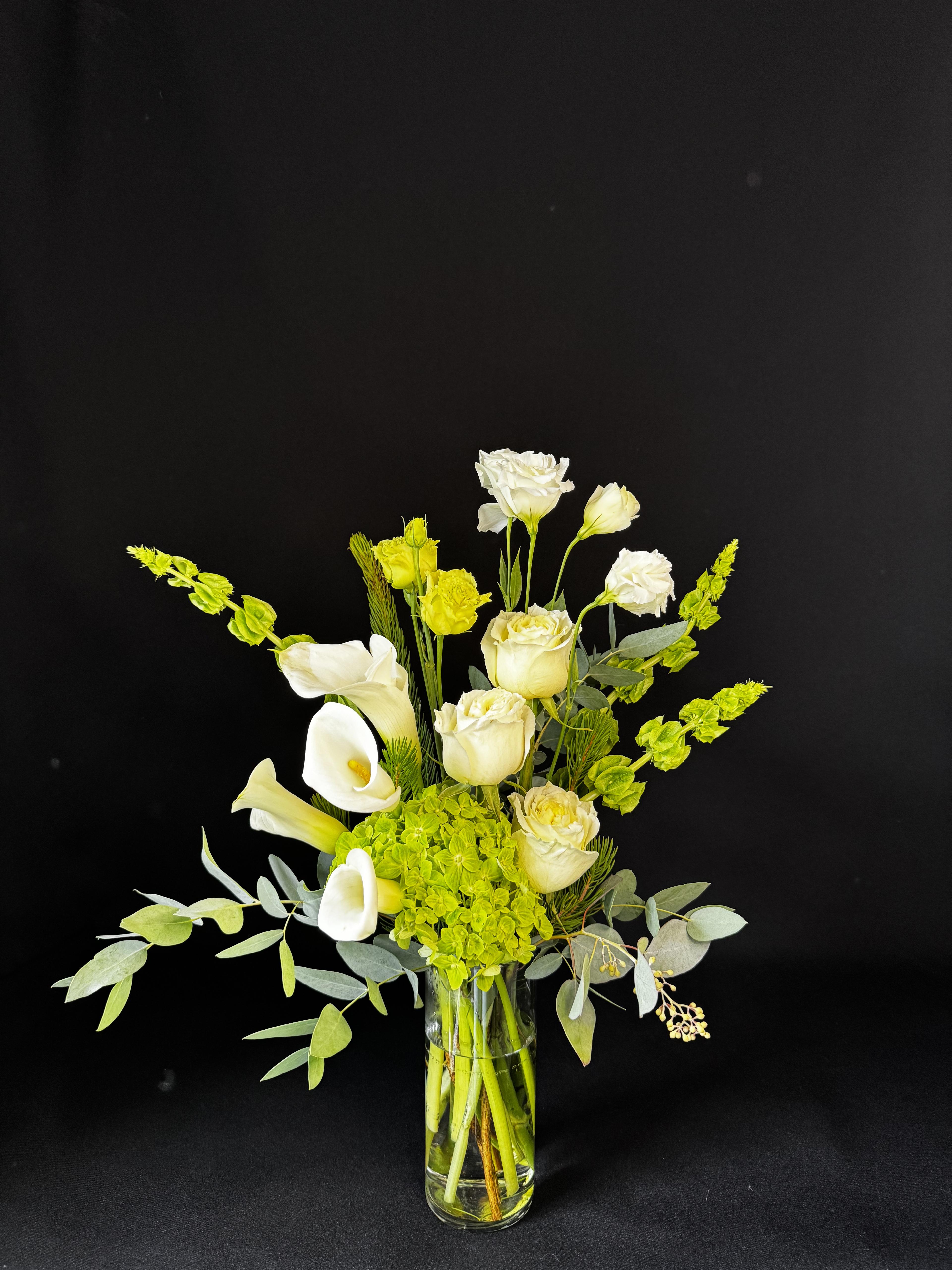 Winter Ivory Elegance - image 3